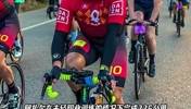 阿扎尔参加马洛卡自行车赛骑行225公里，赛后喝了一瓶啤酒庆祝