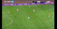 国安2-0领先河南！法比奥造马亚手球+VAR改判点球，亲自点射命中