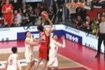 雪上加霜！赵睿压哨对渡边飞勇犯规 个人已经3次